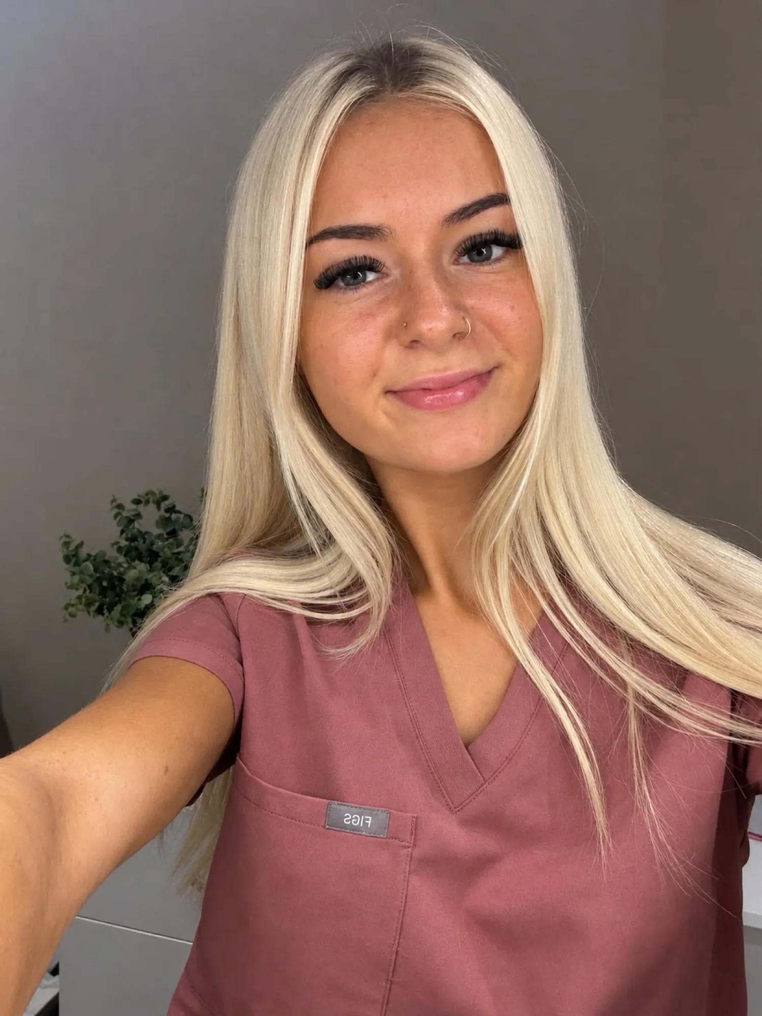 Lola Mitchell